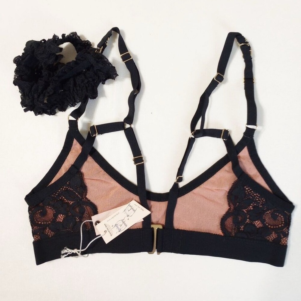 NWT Free People Revolve We Are Hah Black Guard Her 4 Way Bra and/or Gart… - Picture 6 of 11